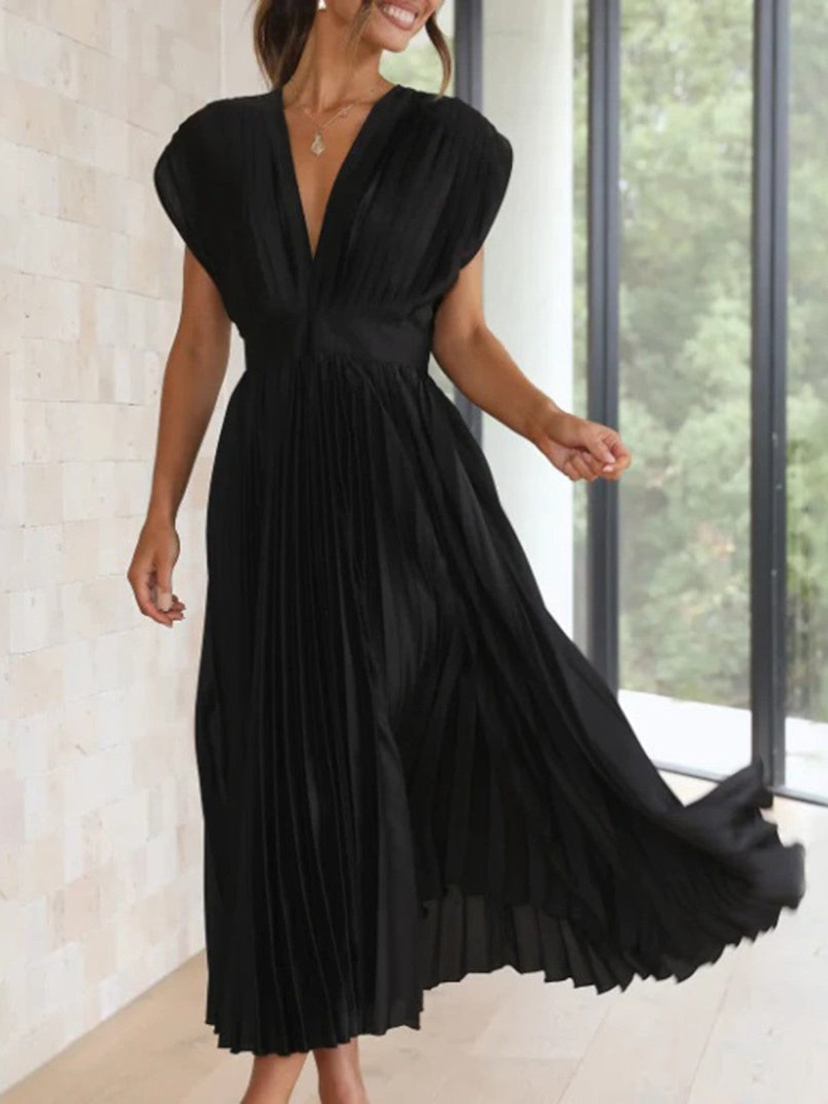 Lena – Elegant Dress