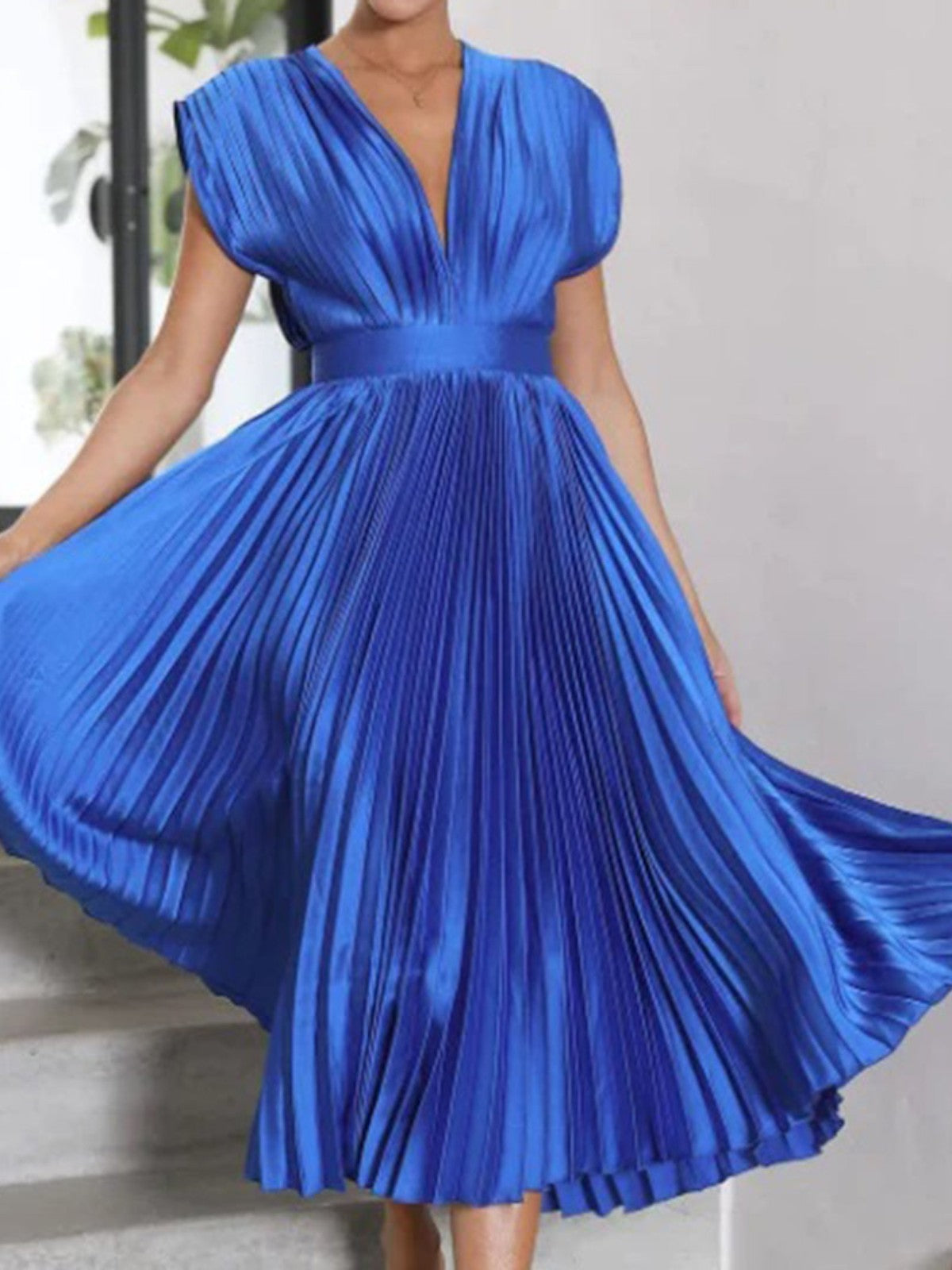 Lena – Elegant Dress